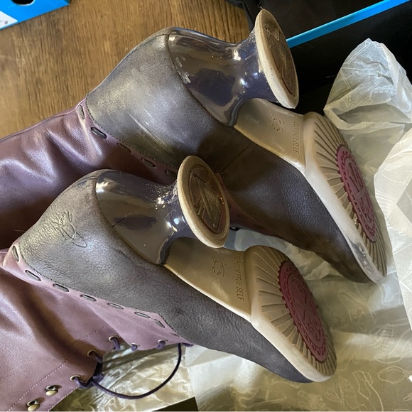 Retired Fluevog Optimist tall lace up boot w/ dust bag and box - Picture 8 of 14